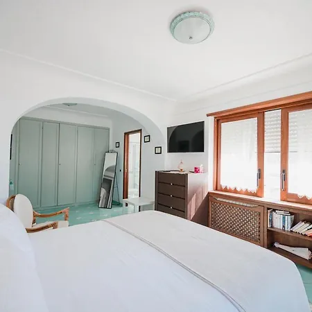 Hotel Paradiso By Elite